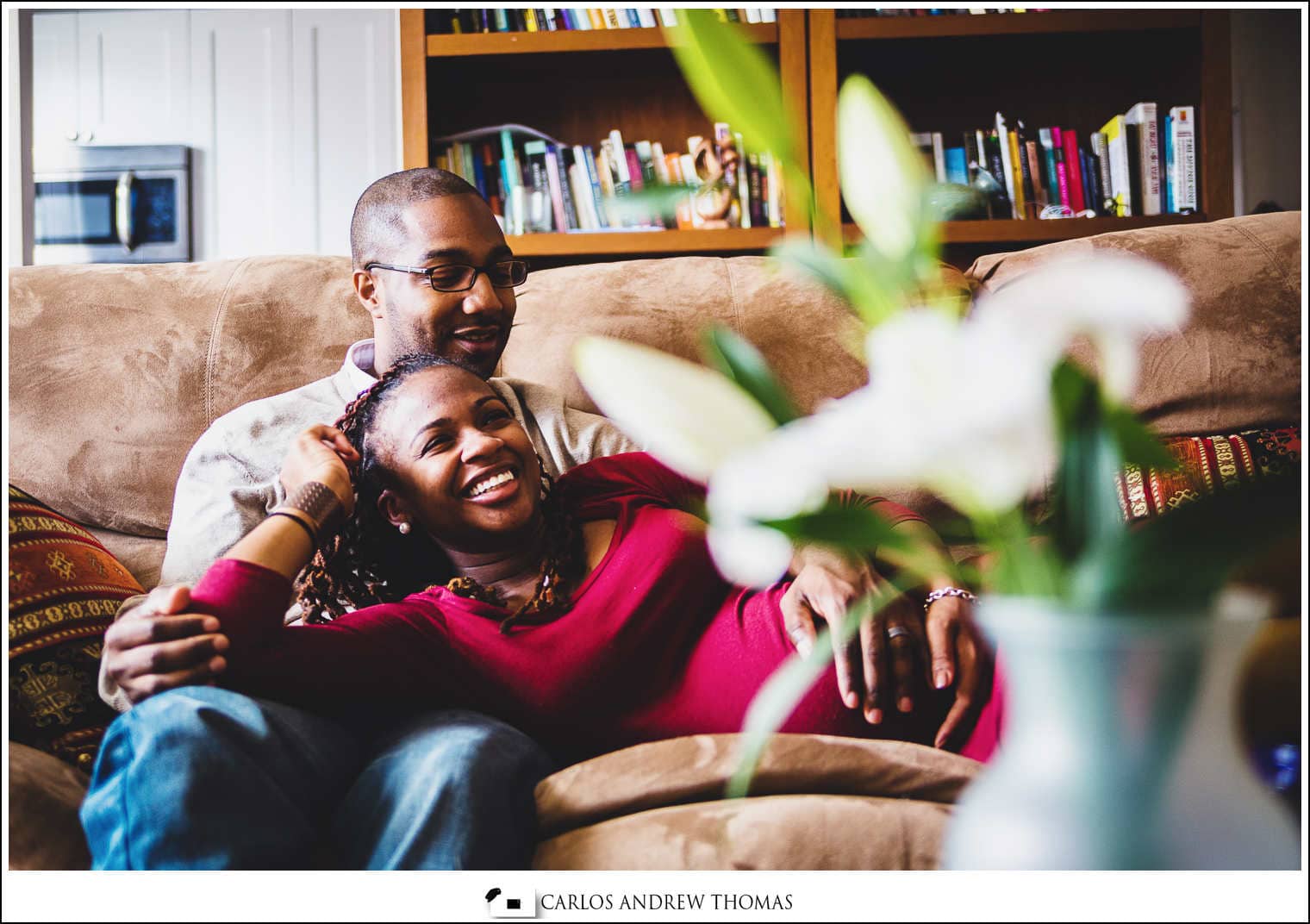 pregnant,maternity session photography,lifestyle,in home photography,new york,black couple
