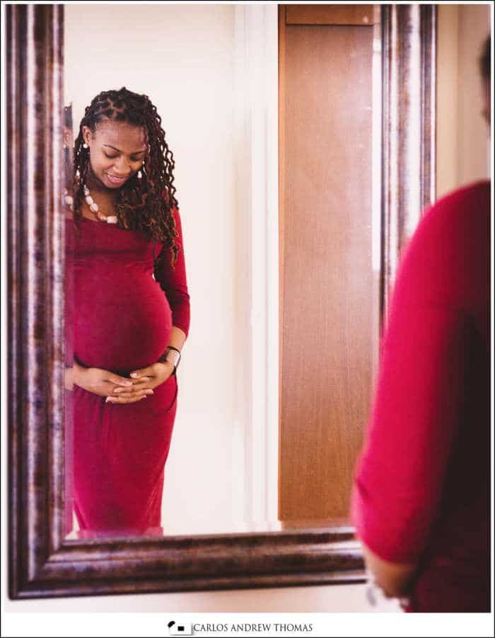 pregnant,maternity session photography,lifestyle,in home photography,new york,black couple