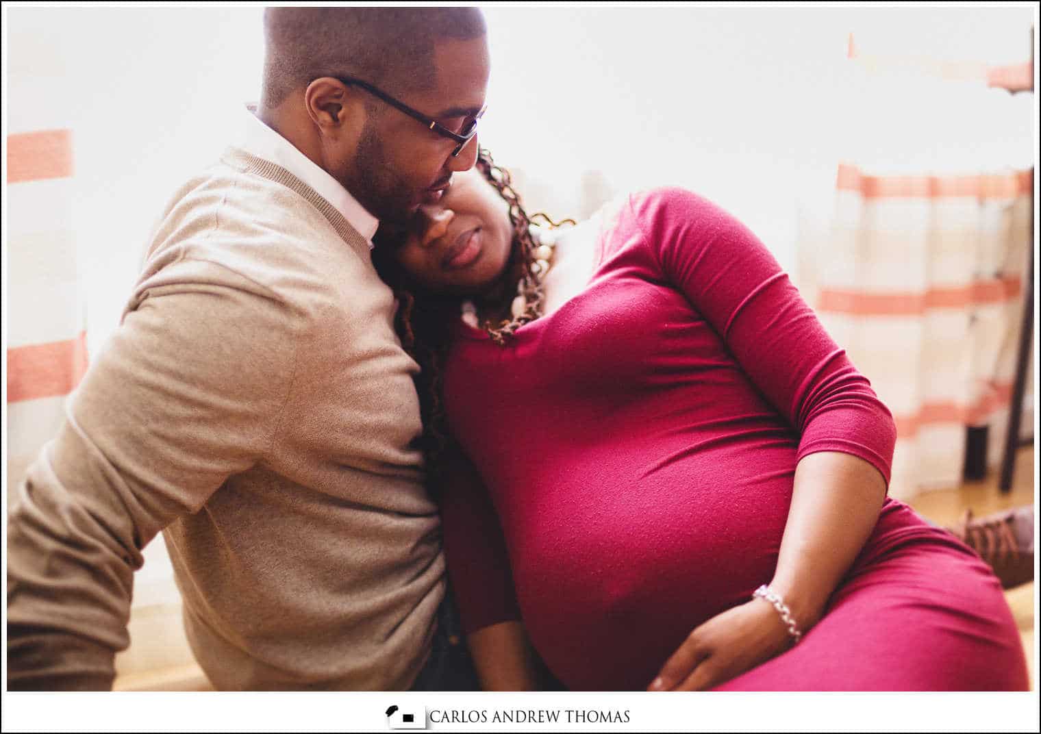 pregnant,maternity session photography,lifestyle,in home photography,new york,black couple