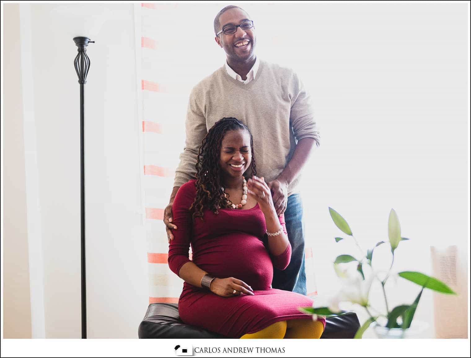 pregnant,maternity session photography,lifestyle,in home photography,new york,black couple