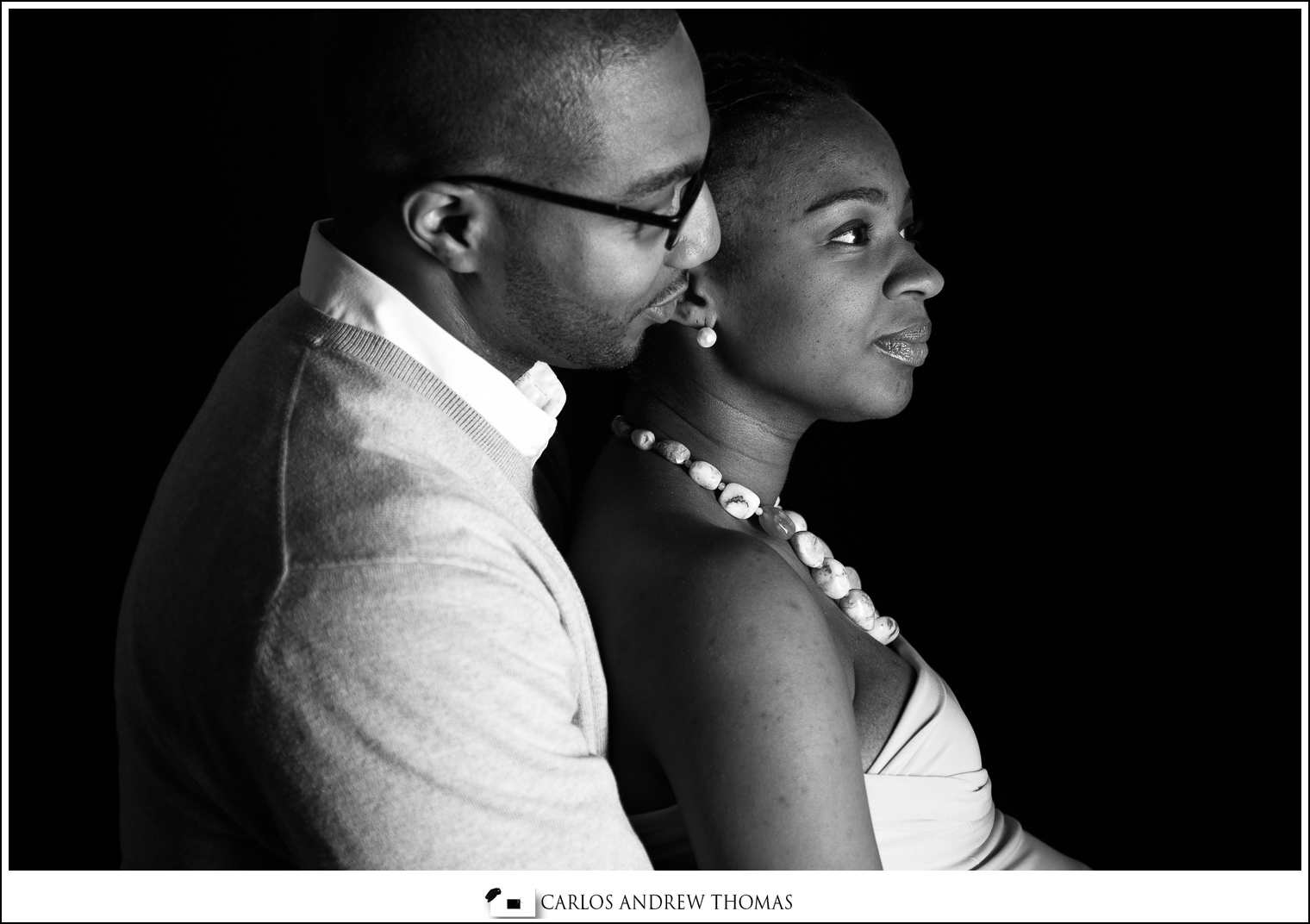 pregnant,maternity session photography,lifestyle,in home photography,new york,black couple