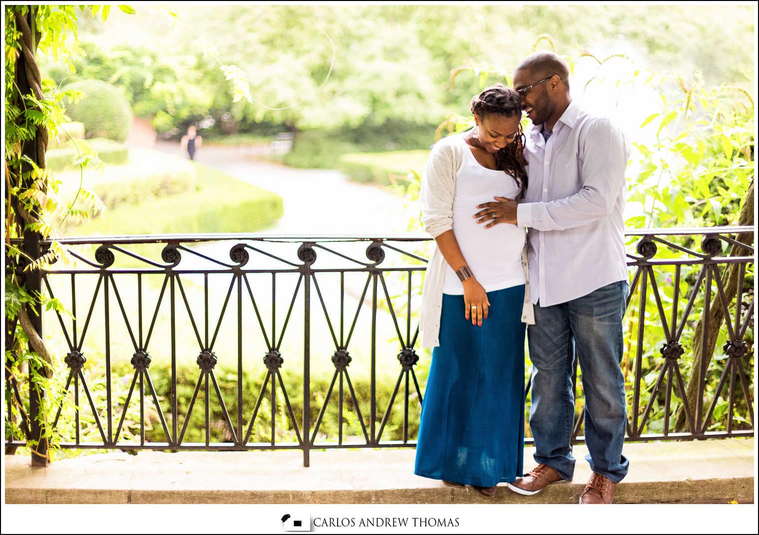 maternity,family,portrait,session,new york,brooklyn,black couple,english garden